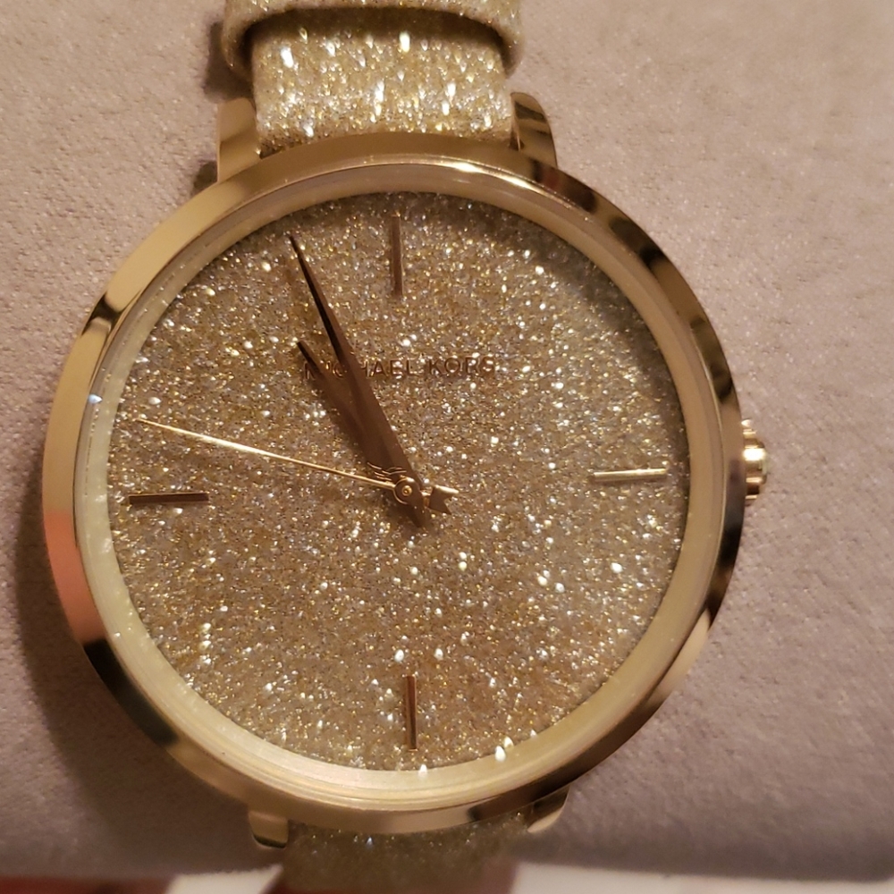 Designer Glitter Watch Bundle - Picture 6 of 12